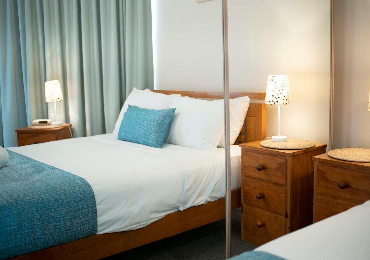 Foreshore Beachfront Apartments Gold Coast Eksteriør billede