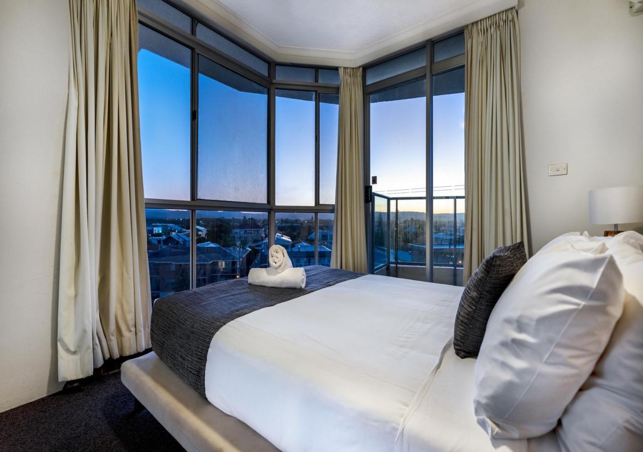 Foreshore Beachfront Apartments Gold Coast Eksteriør billede
