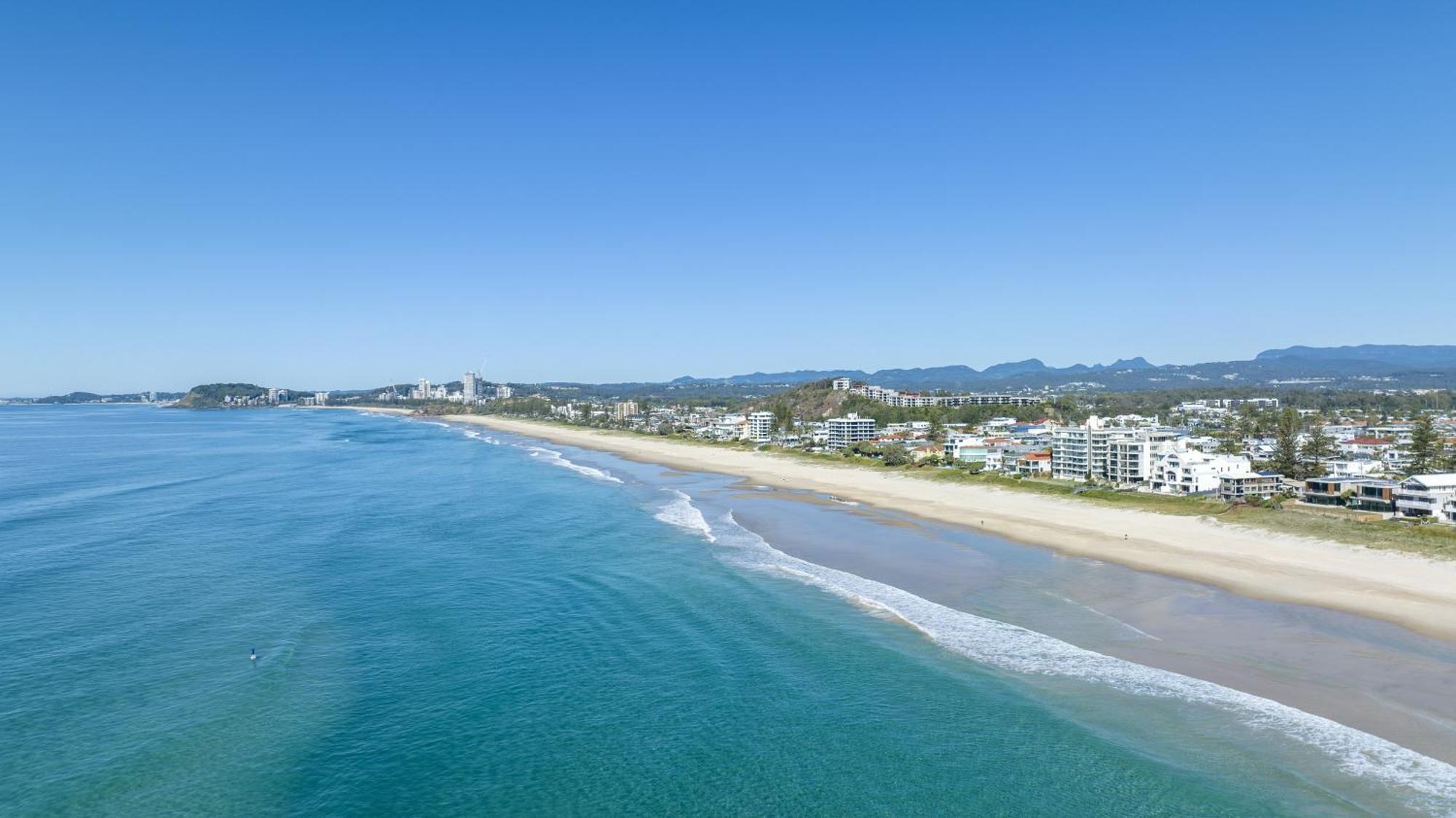 Foreshore Beachfront Apartments Gold Coast Eksteriør billede