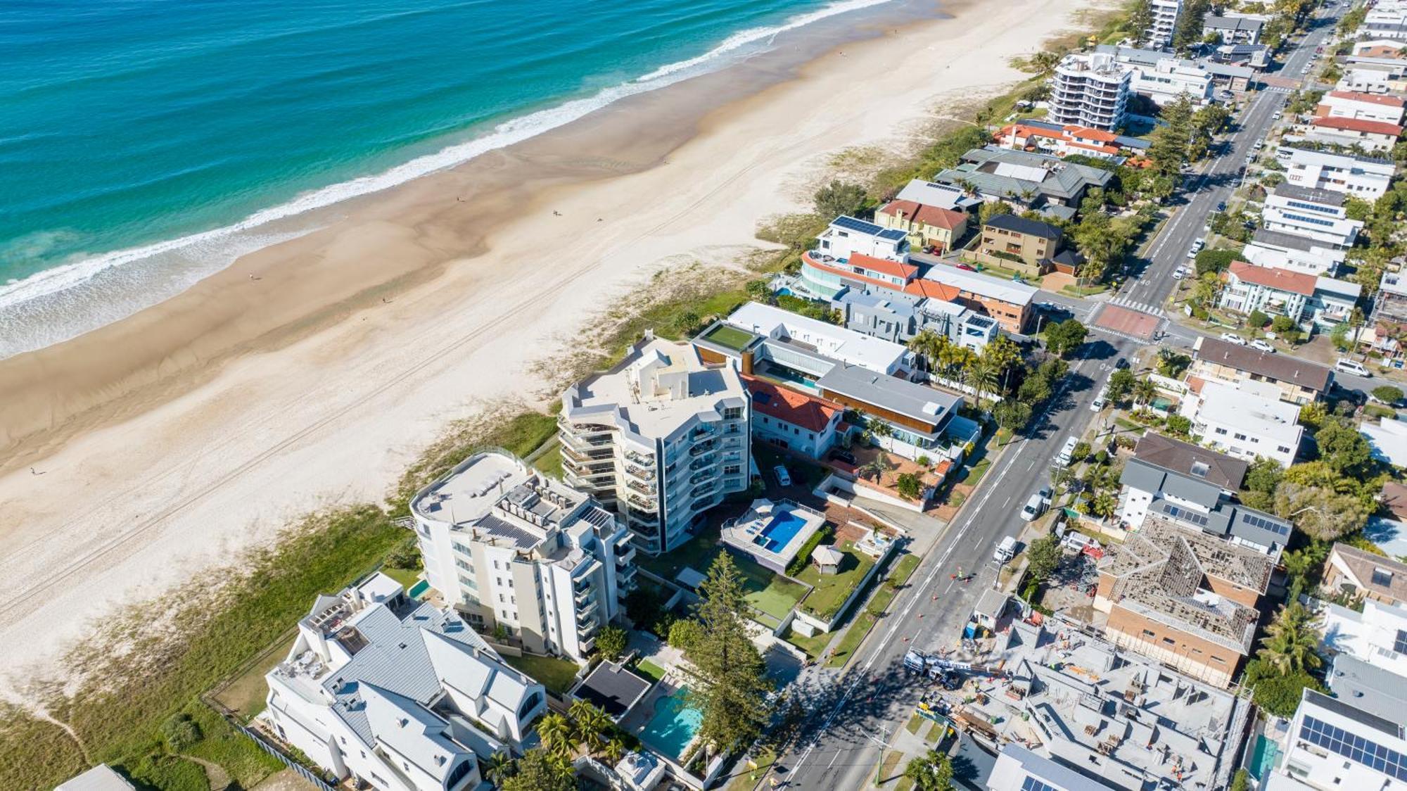 Foreshore Beachfront Apartments Gold Coast Eksteriør billede