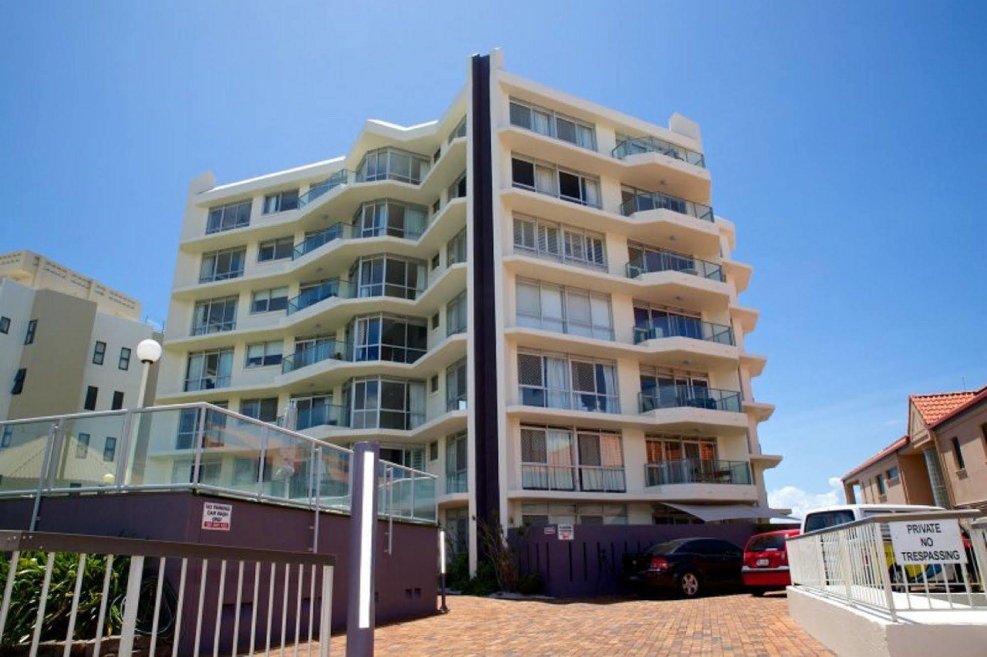 Foreshore Beachfront Apartments Gold Coast Eksteriør billede