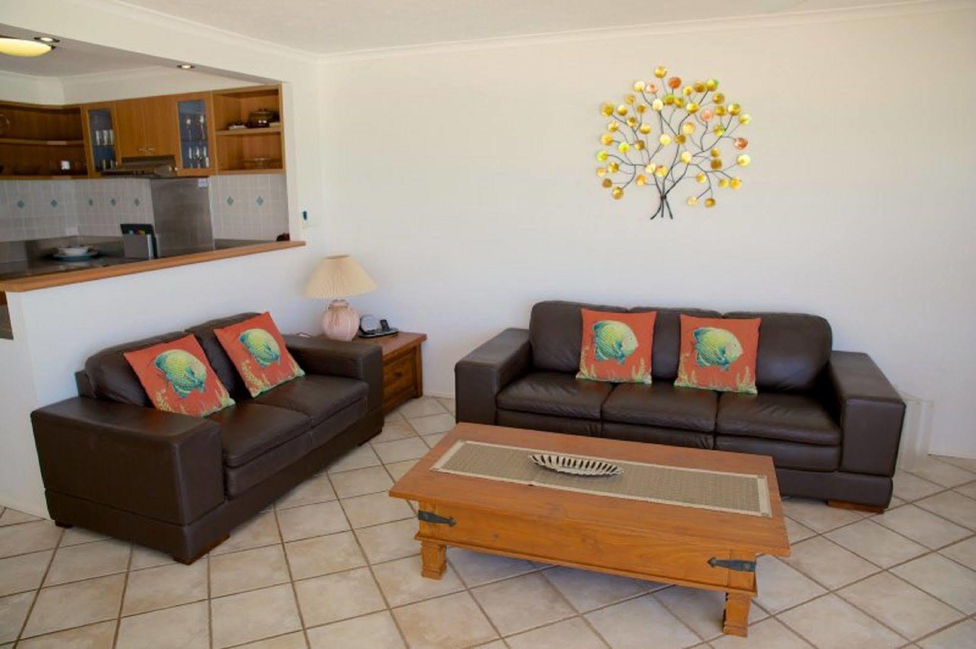 Foreshore Beachfront Apartments Gold Coast Eksteriør billede