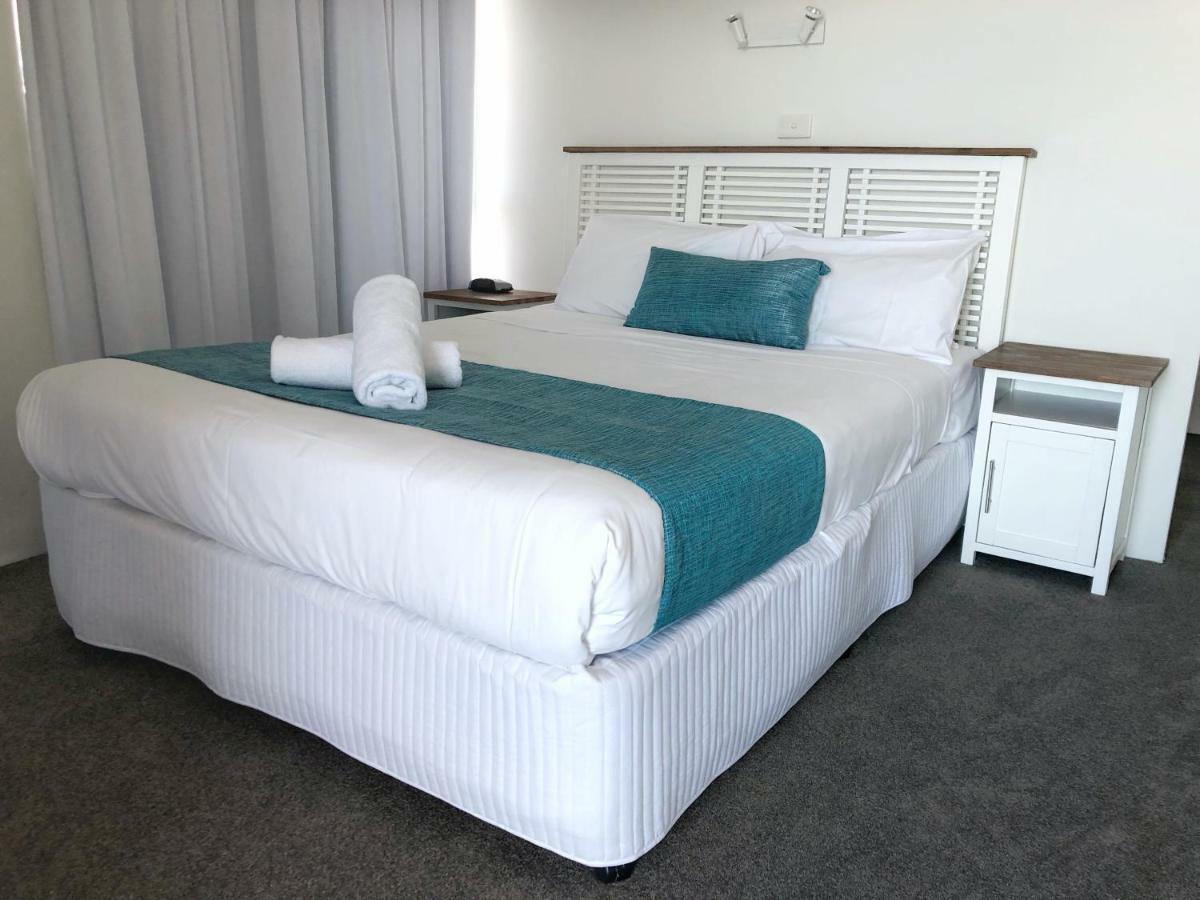 Foreshore Beachfront Apartments Gold Coast Eksteriør billede