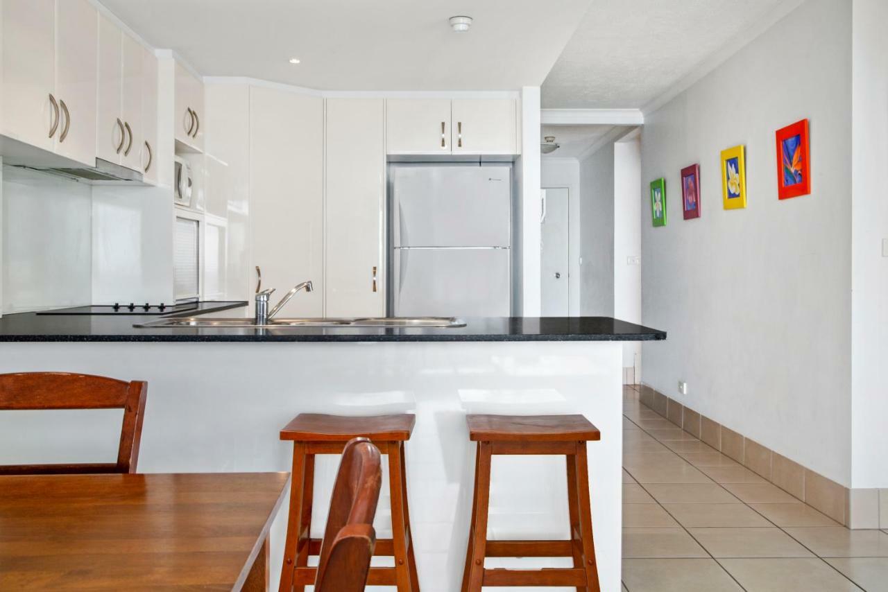 Foreshore Beachfront Apartments Gold Coast Eksteriør billede
